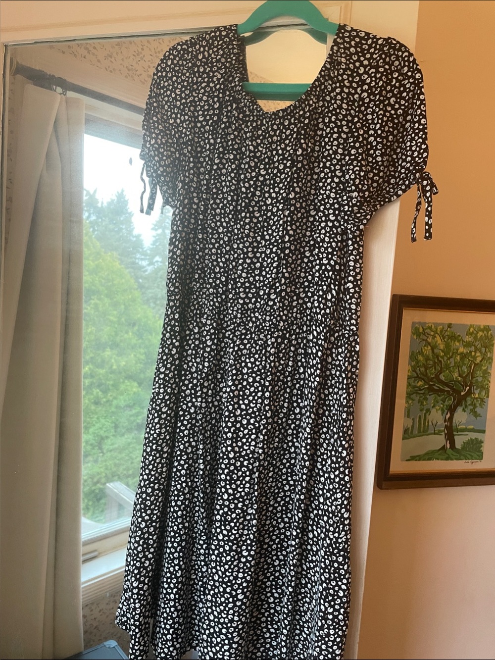 Cat & Jack Black and White Printed Short Sleeve Casual Dress girls 14 never worn
